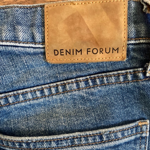 Aritzia Denim Forum Yoko High Rise Slim - Picture 5 of 8